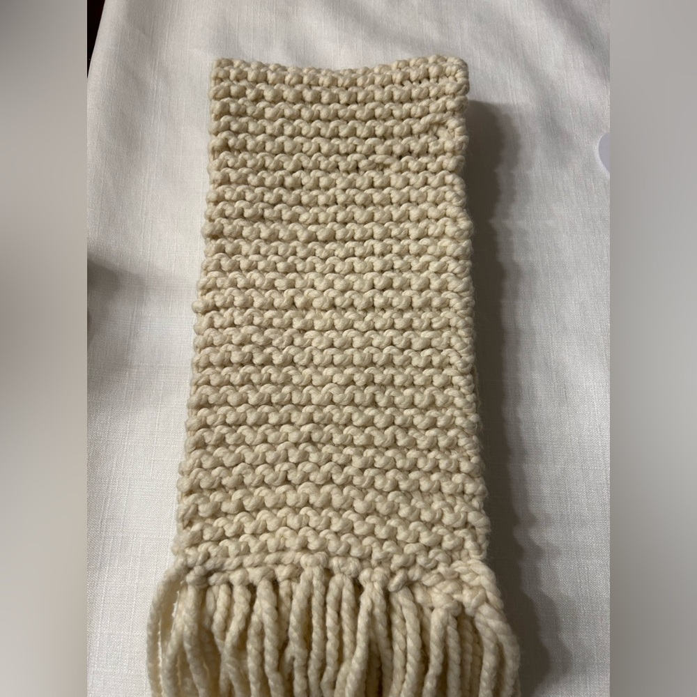 Handmade scarf - Picture 3 of 9